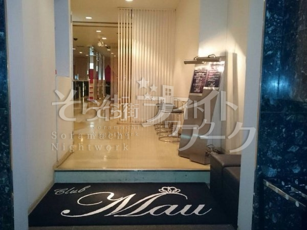 香川県高松市古馬場町9－24徳庄ビル５F　CLUB MAU（クラブ　マウ）　店内入口