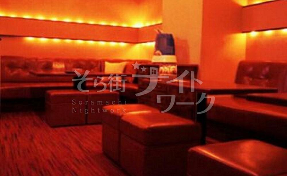 【スナック】Rollin（ローリン）☆香川県高松市古馬場町１０－１０ソリッドビル３F
