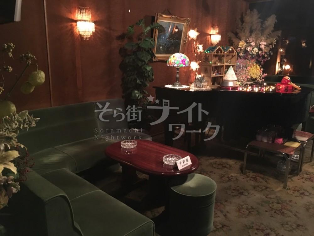 【スナック】PUB キララ （パブ　キララ）★香川県高松市古馬場町9-35　三野ビル1F　ＢＯＸ