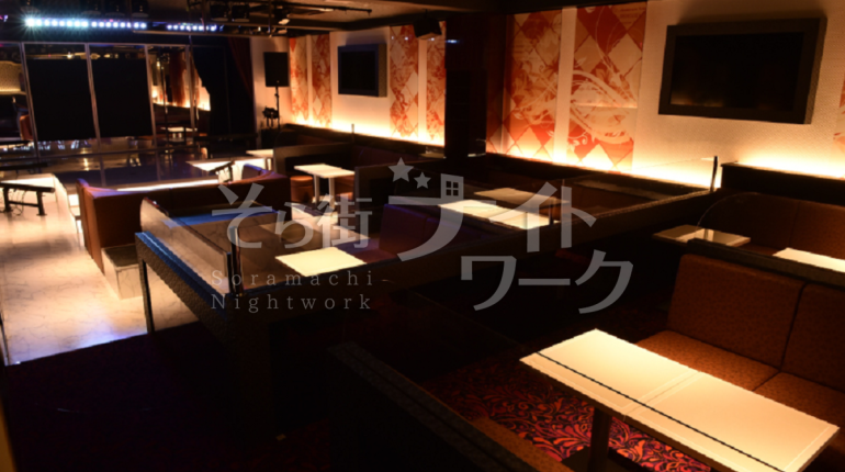 【ラウンジ】showcase lounge-Re.(ショーケースラウンジリー）愛媛県松山市二番町1丁目3-3　サンプラザ88ビル5F